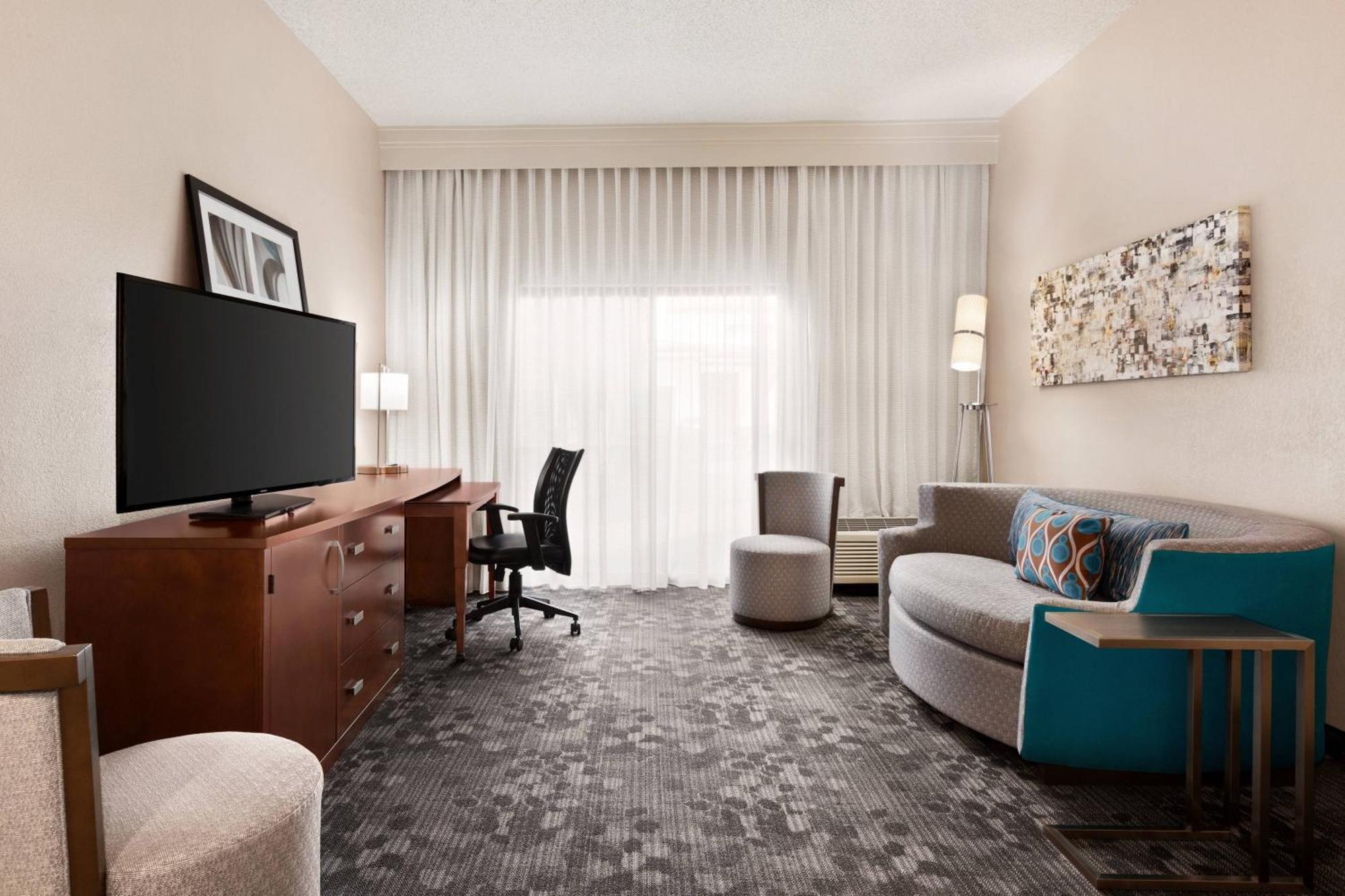 คอร์ตยาร์ด ทัลซ่า เซนทรัล Hotel ทัลซา ภายนอก รูปภาพ